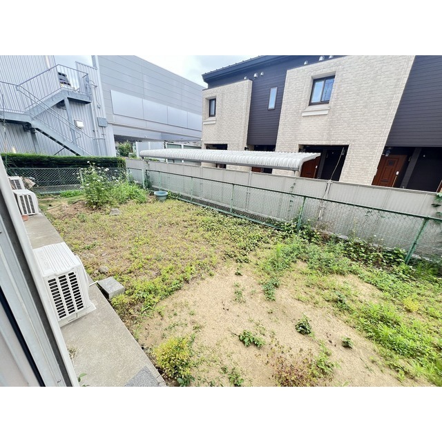 メゾネット吉方 部屋その他