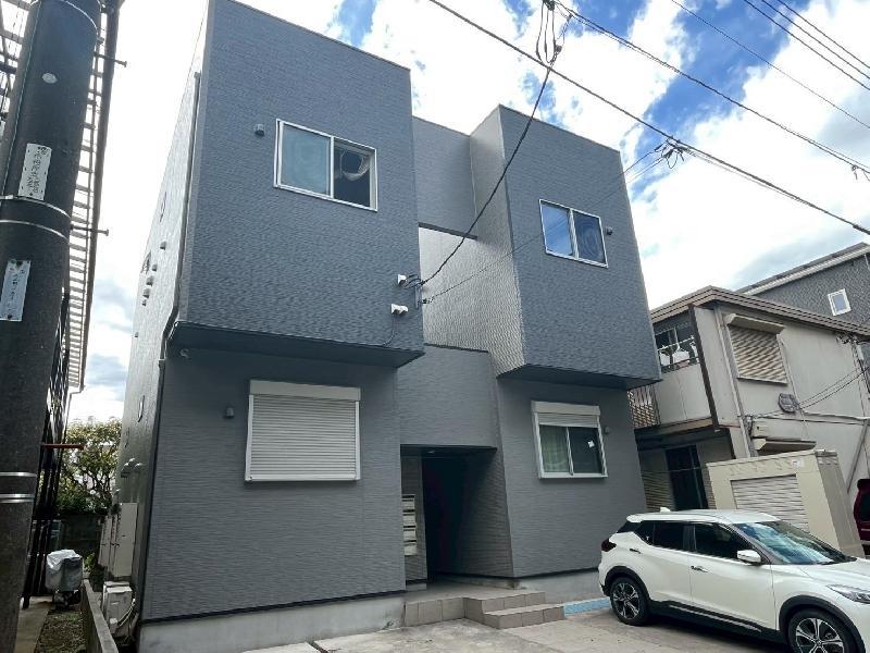 ＫＡＨＡＬＥ越谷2階 外観