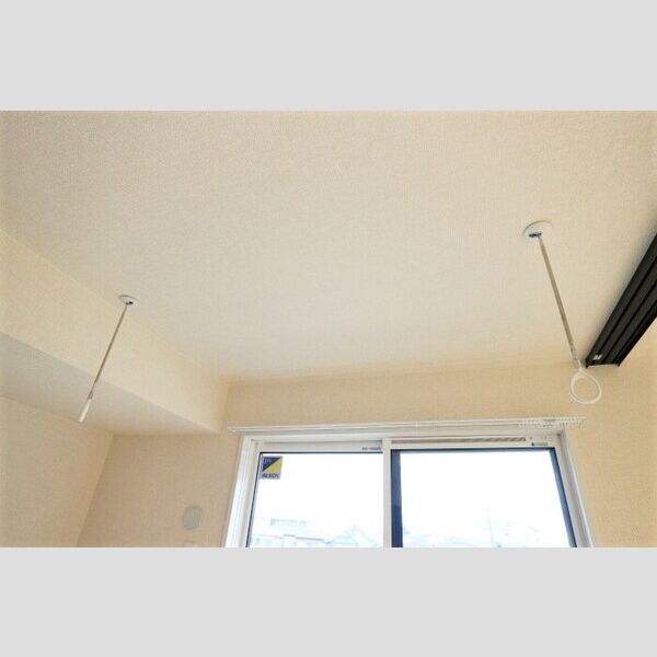 リベラル205号室 室内物干し