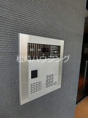 ＢＥＷＥＬプラス2階 エントランス