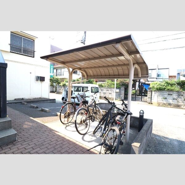 リリーフ・K 周辺