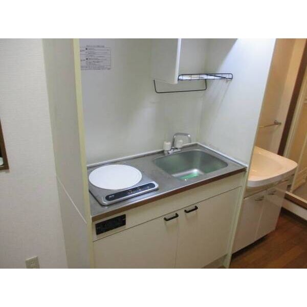 プレステージ椎名町 キッチン