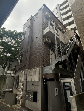 Nano東池袋1階 建物外観