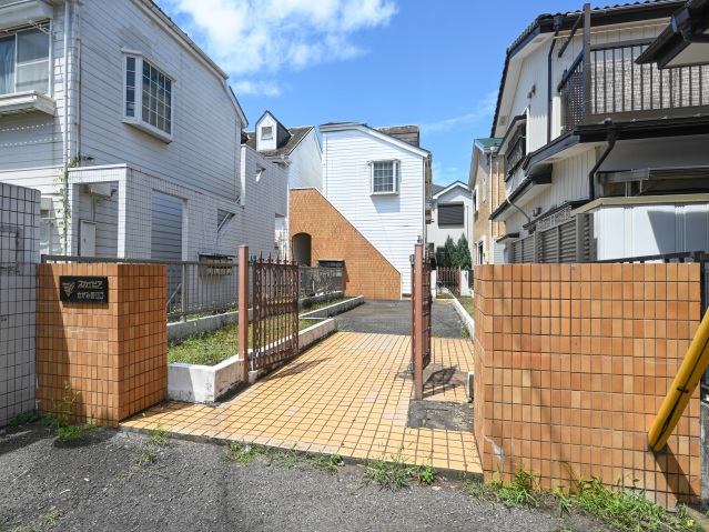 スカイピアさがみ野2C104号室 エントランス