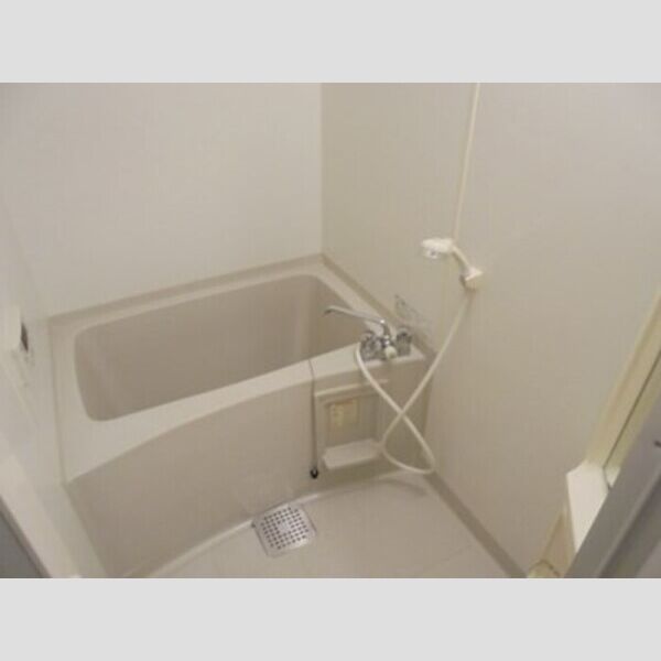 サンヴィラージュ　D102号室 浴室