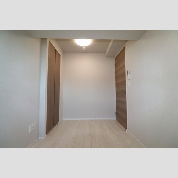 サンジョイアゼロ413号室 洋室5.4帖