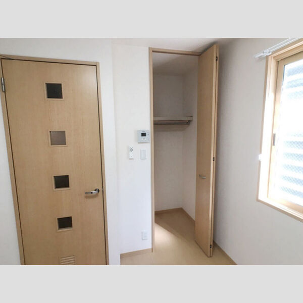 クレスト西戸部101号室 収納