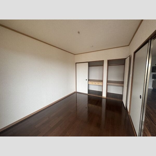 カサヴェールAsahi203号室 洋室