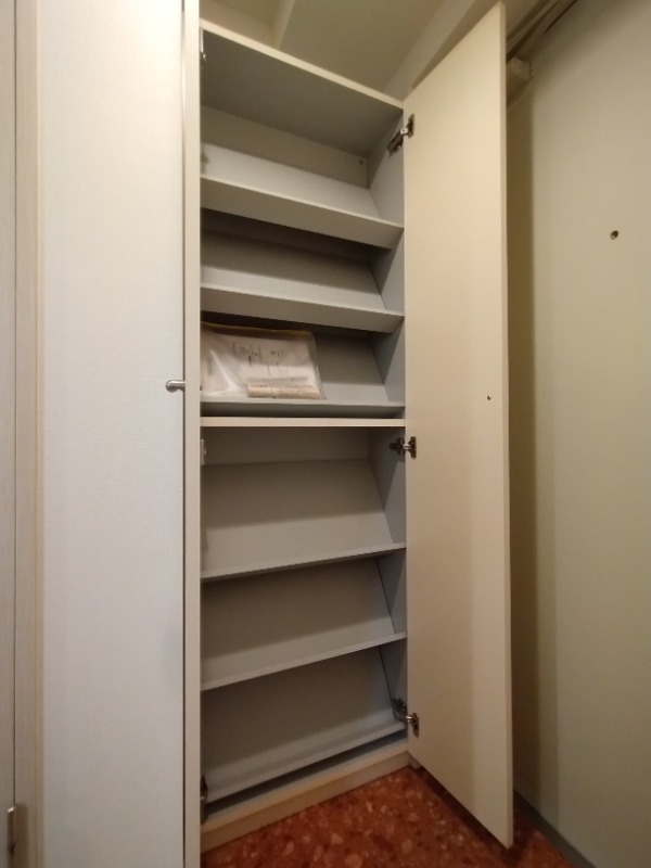 クレイシア世田谷赤堤 収納