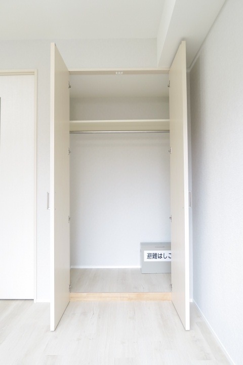 アーデン代々木上原2階 収納