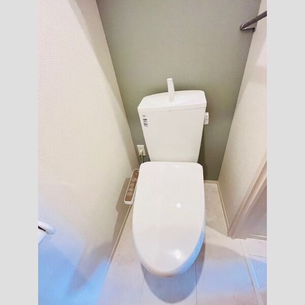 ファンウェーブ湘南藤沢105号室 温水洗浄暖房便座
