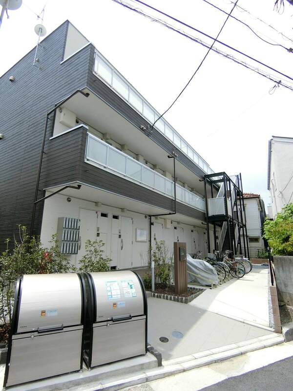 リブリ・東寺尾東台1階 外観