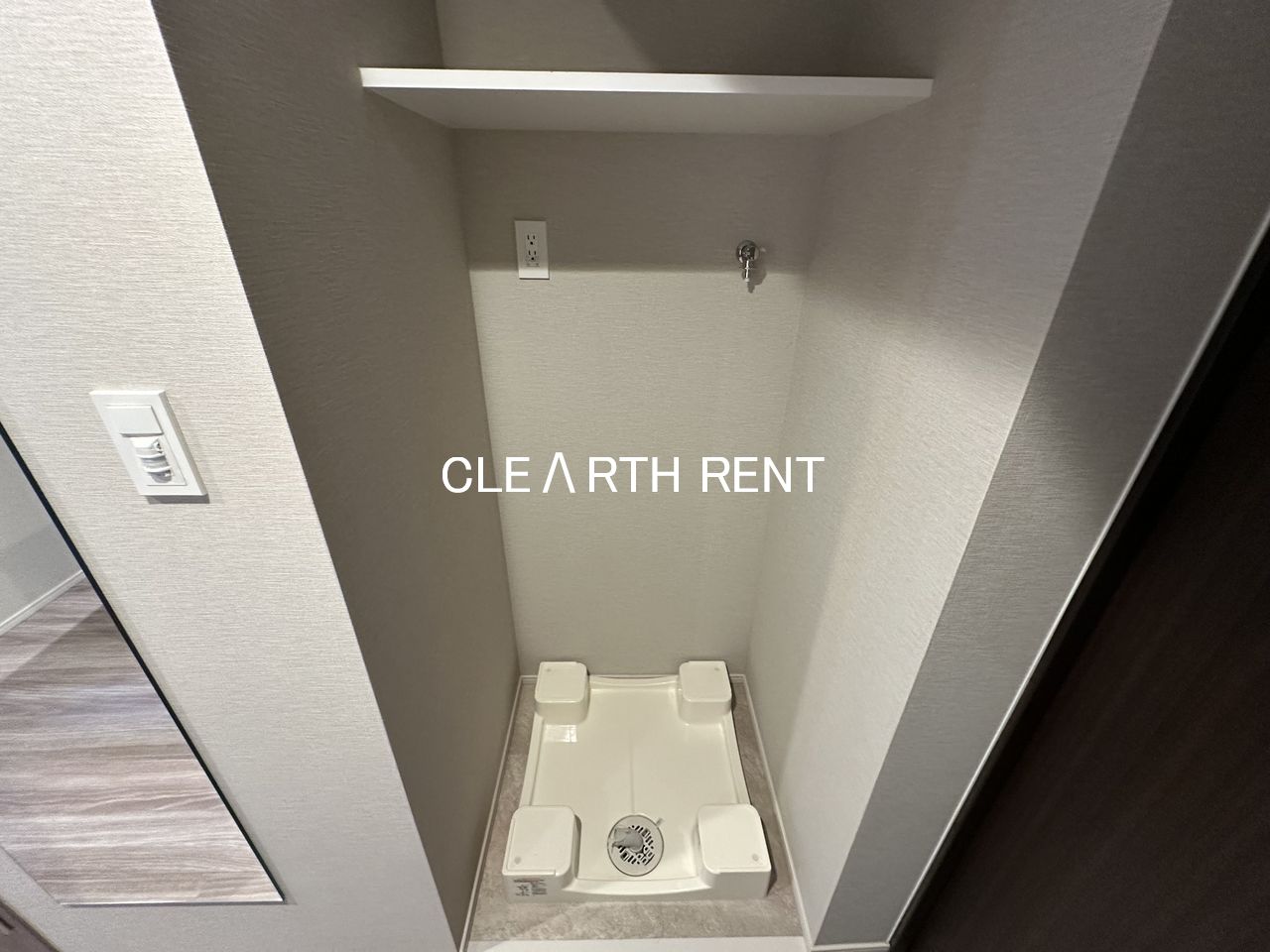 コンシェリア東京 ＜ＨＩＧＡＳＨＩＪＵＪＯ ＲＥＳＩＤＥＮＣＥ15階 洗濯機置き場