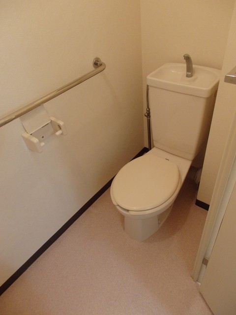 エスポワール三鷹 トイレ