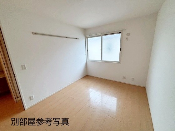 グランモアA棟101号室 リビング