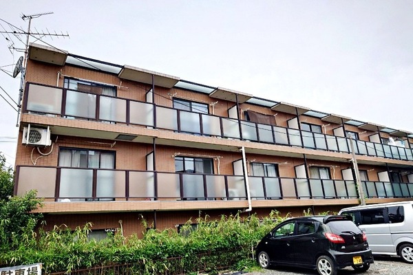 ヴァンハウス小田急相模原 外観