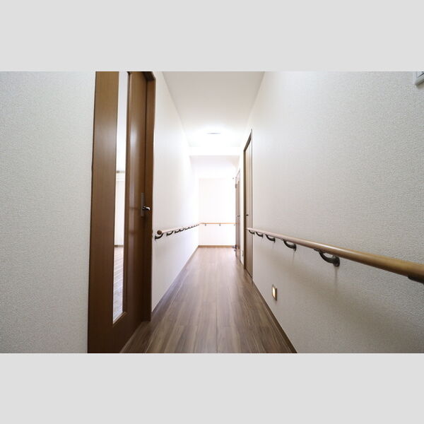 グレイス・パル国立A105号室 廊下