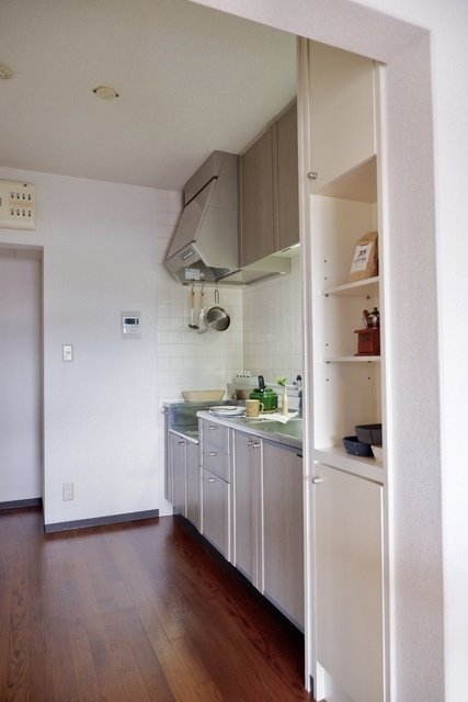 ヴェルジュ三家向0403号室 ※同建物内の他住戸の写真になります（参考）。　※家具・雑貨はサンプルになります。