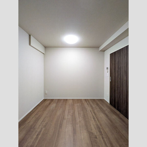 サンジョイアゼロ711号室 洋室5.7帖