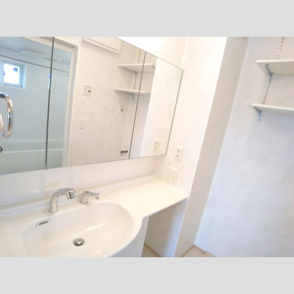 クレセント新町 トイレ