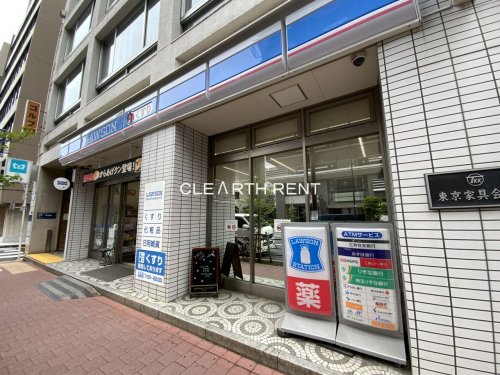 パレステュディオ御茶ノ水湯島駅前2階 【コンビニエンスストア】ローソン 湯島駅前店まで112ｍ