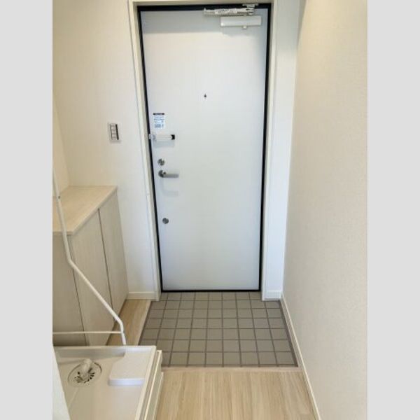 アクシスコート小岩 玄関