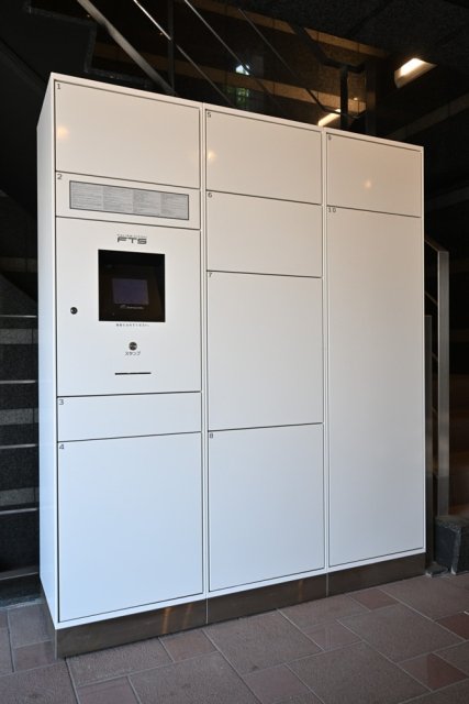 ＪＬＢグランエクリュ松濤1階 宅配BOX