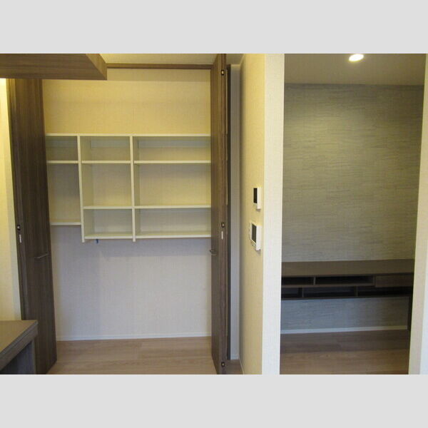 D-ROOM穴川Ⅲ305号室 収納・ワークスペース