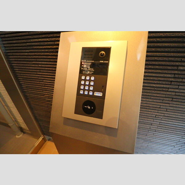 メゾンヴィクトワール梶ヶ谷103号室 同建物別部屋の参考画像