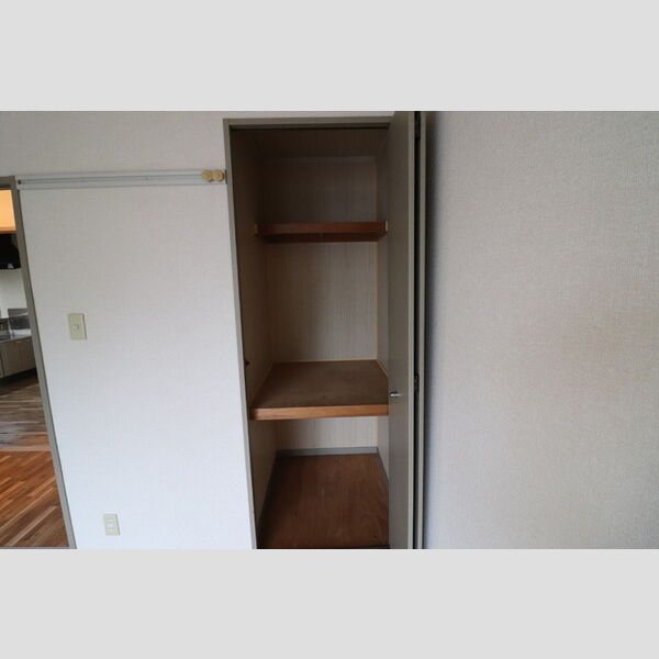 ボナール105号室 洋室　物入