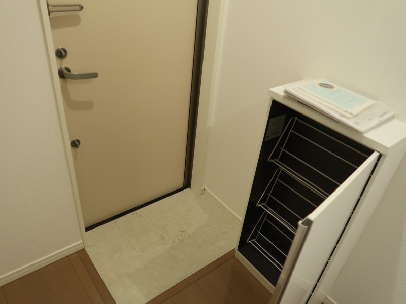 Precious Earth逆井 玄関