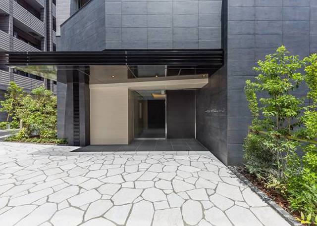 ガーラ・プレシャス赤坂見附5階 エントランス