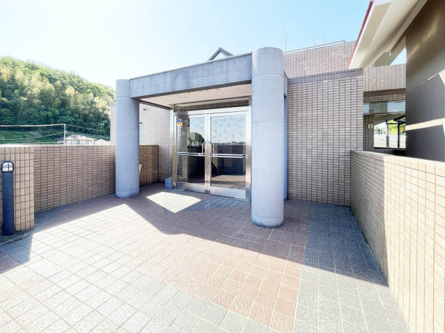 コムーネ八王子片倉 エントランス