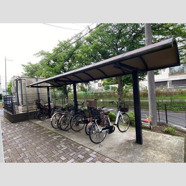 エクセルグランデ 駐輪場