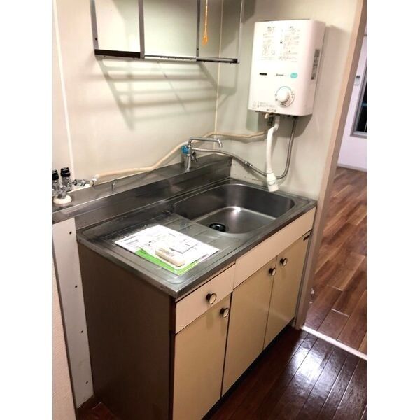 メゾン蘇我107号室 キッチン