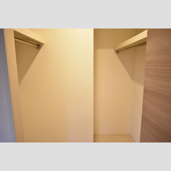 Arpage102号室 ウォークインクローゼット