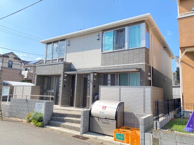 コンフィード 外観写真（昼）