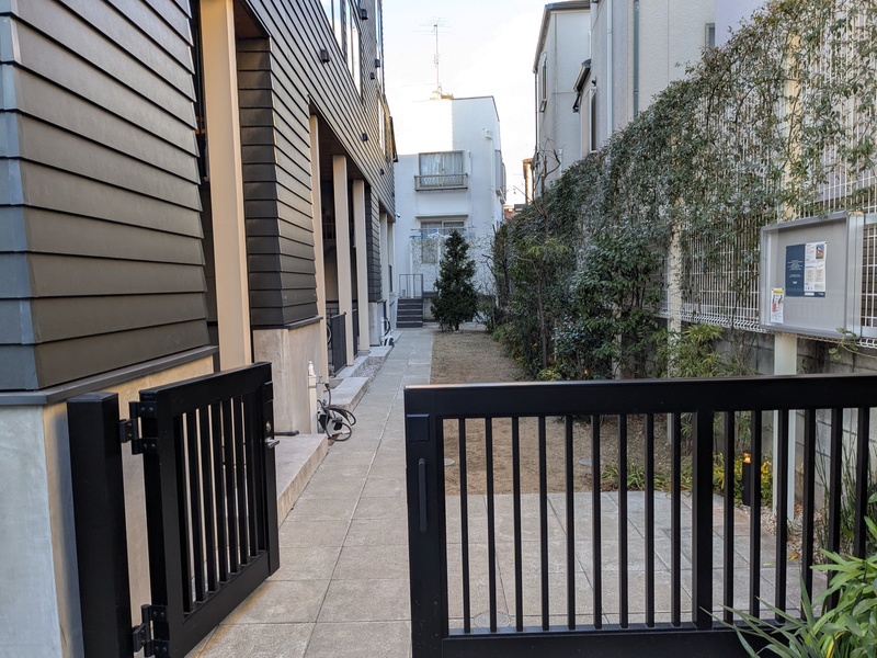 VENN1階 エントランス