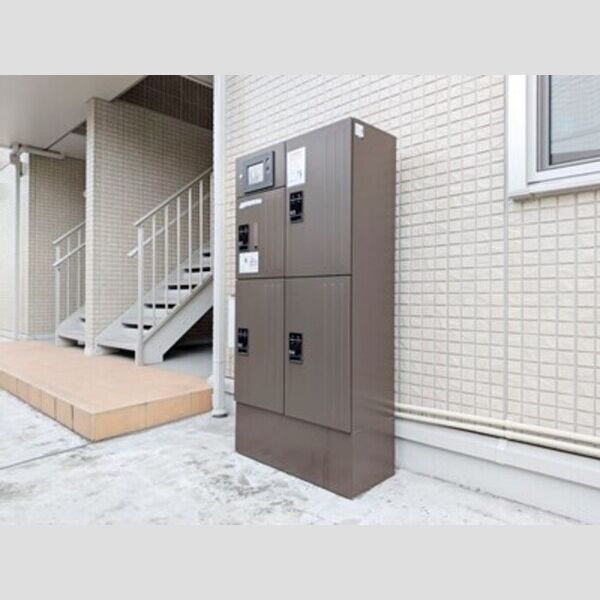 アステール 宅配ボックス