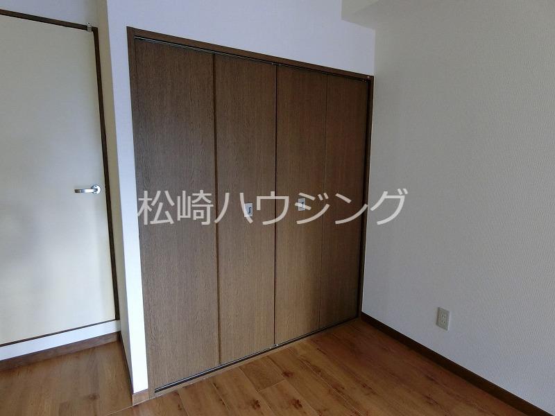 シャイニング小島 収納