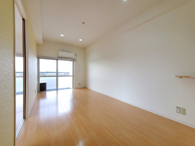 ツインハイツ8A号室 リビング