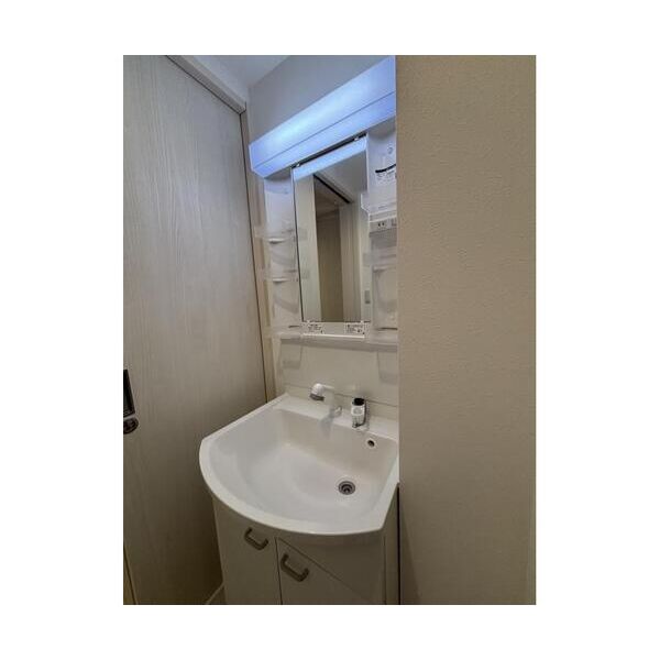 ウエストガーデン南花畑 洗面