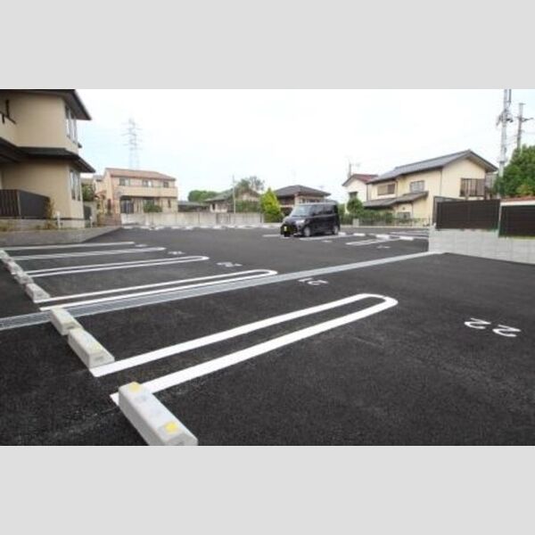 京　Ⅲ201号室 駐車場