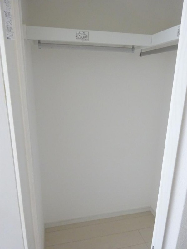 ラフィーナー津田沼(E-176)3階 収納