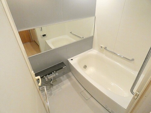 ライオンズ横浜新子安ハーバーコート 浴室