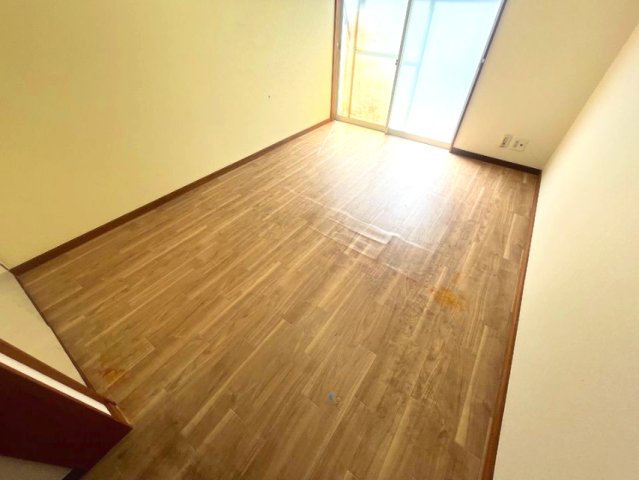 フラットソレイユ101号室 ※写真は別室です