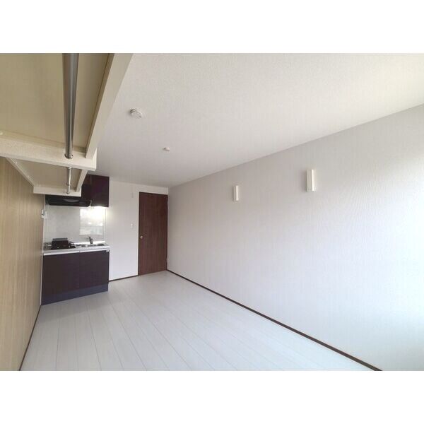 Ambition西区土屋 リビング