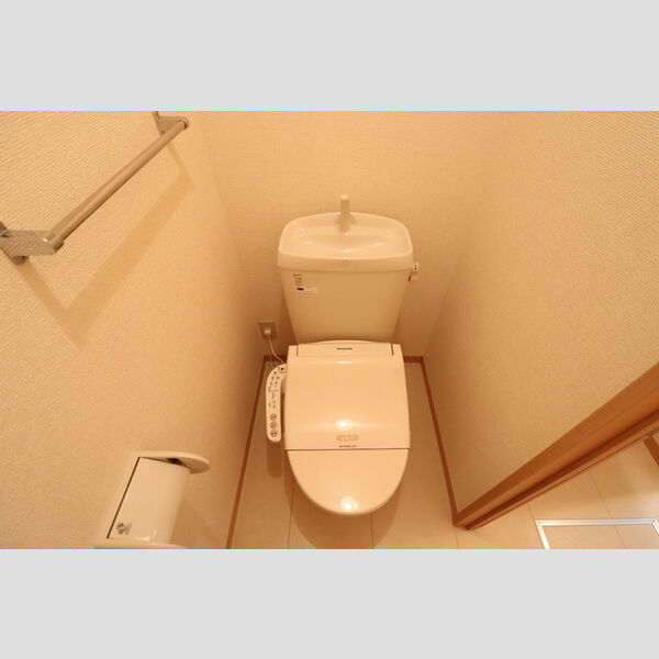 エムズ・コート 温水洗浄便座