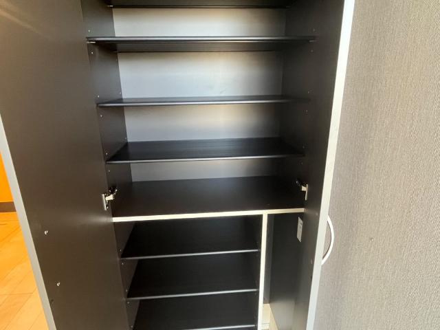 ヴォーグ 下駄箱