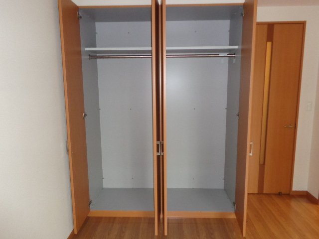 ジラフ２０１０203号室 収納